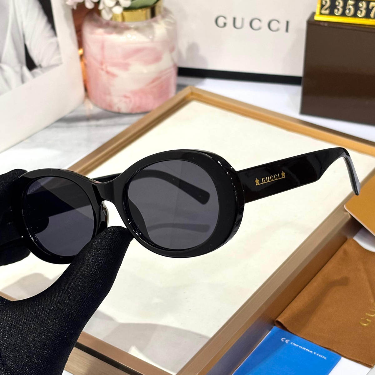 Gucci Black Premium Women's Sunglasses-1