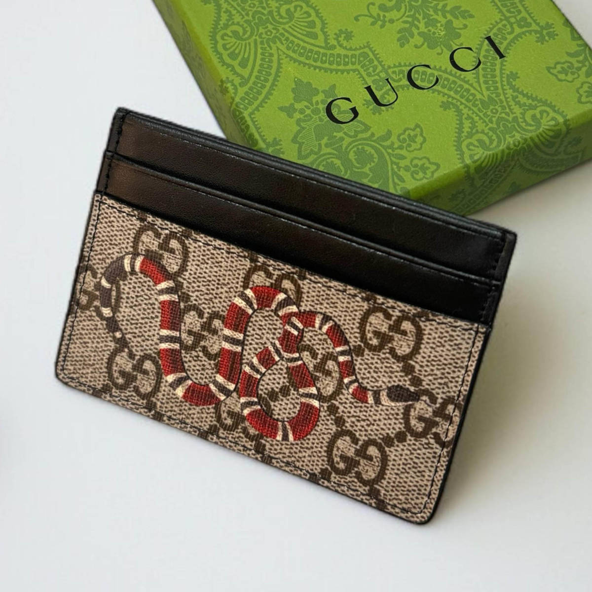 Gucci Snake Print Premium Card Wallet-3