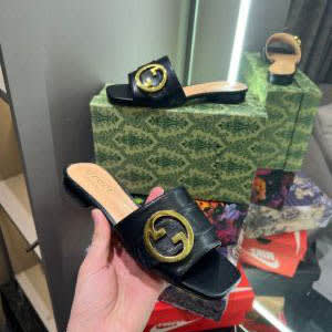 Gucci Black Premium Quality Women's Flat Sandals-0