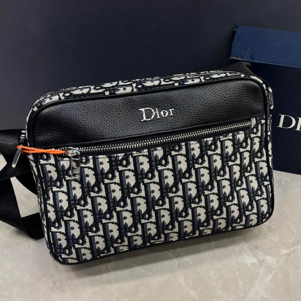 Dior Black Saddle Bag-0