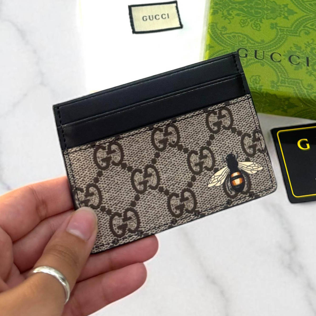 Gucci Beige Premium Card Wallet-0