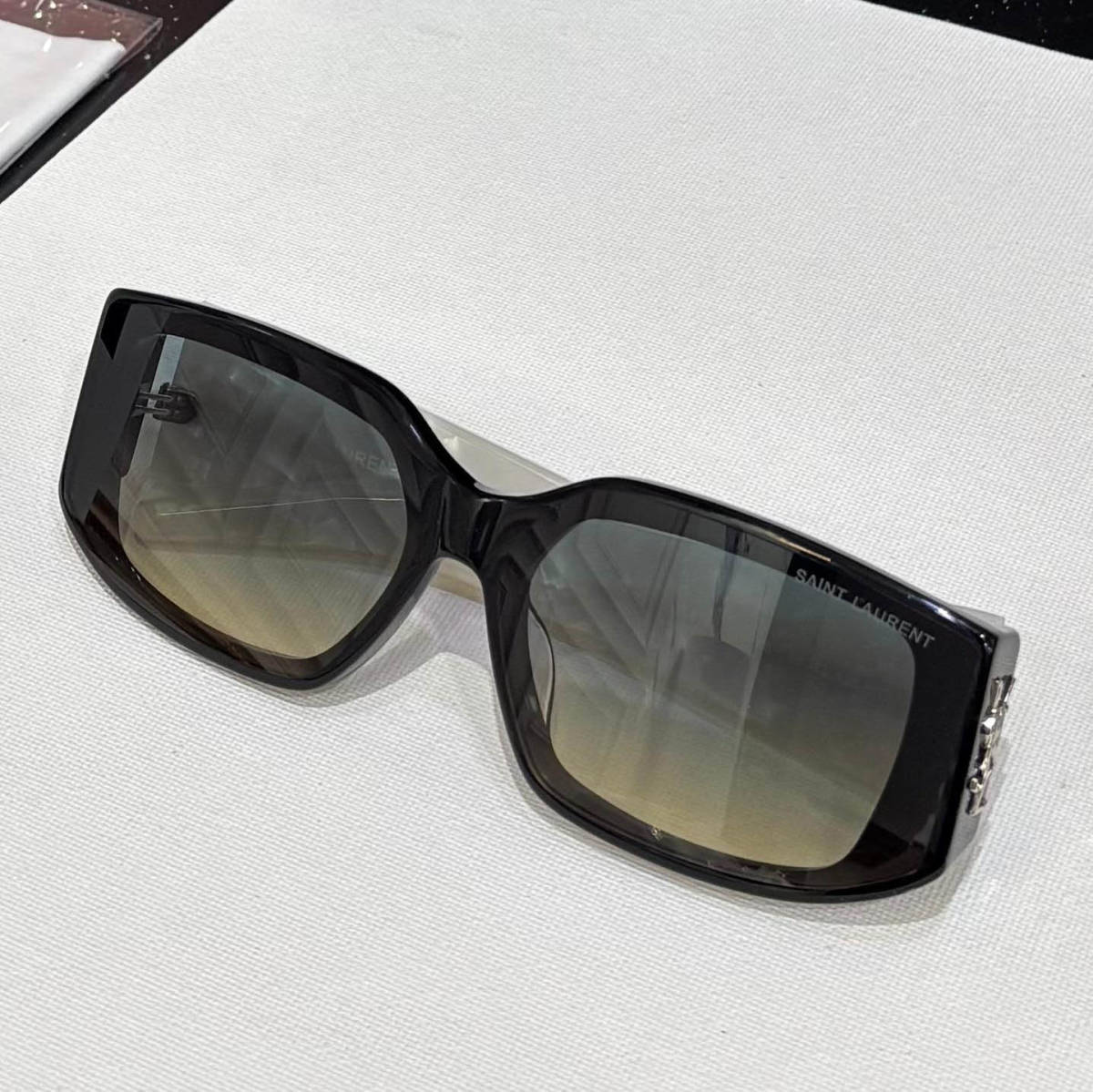 YSL Black Premium Women's Sunglasses-2