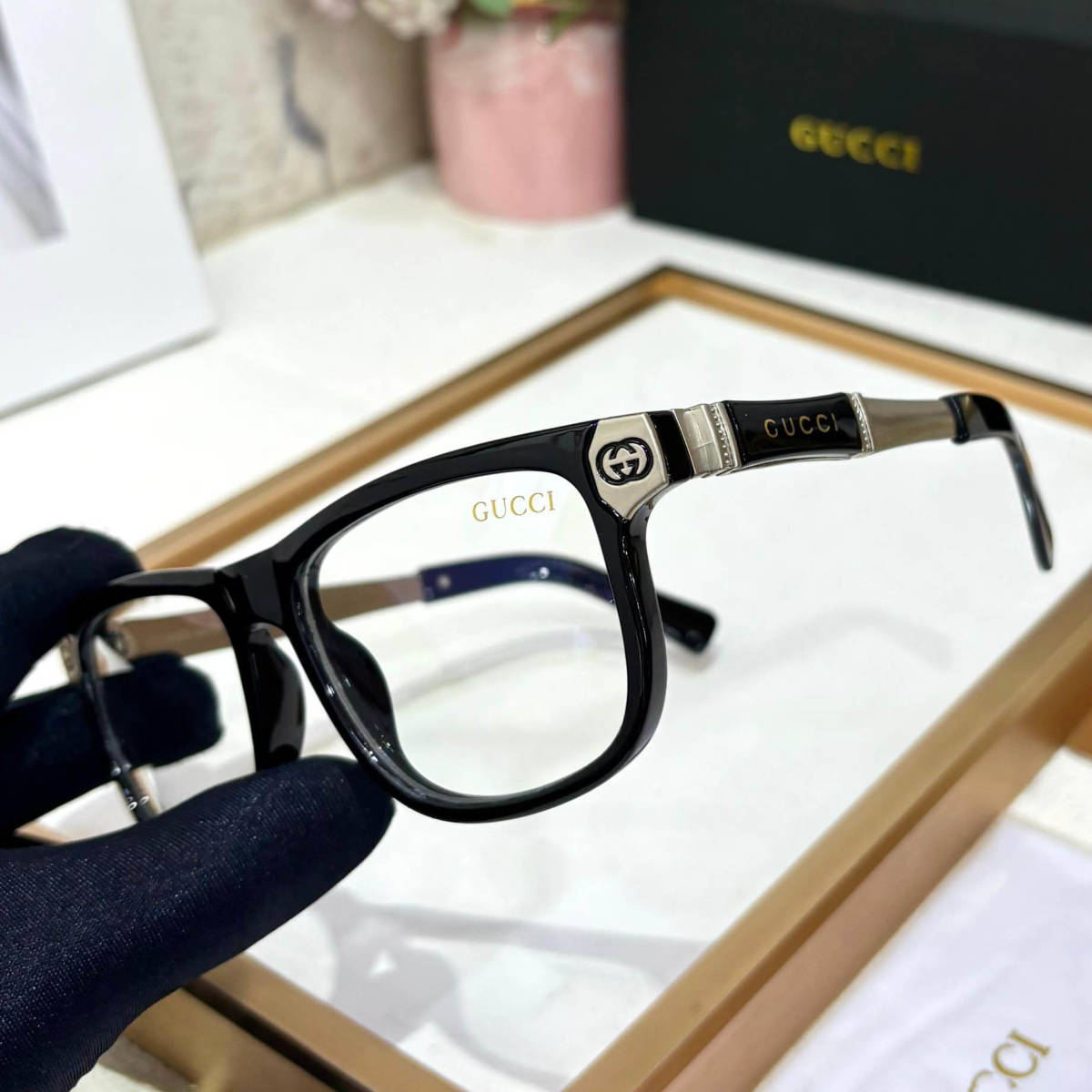 Gucci Black & Silver Premium Sunglasses-1