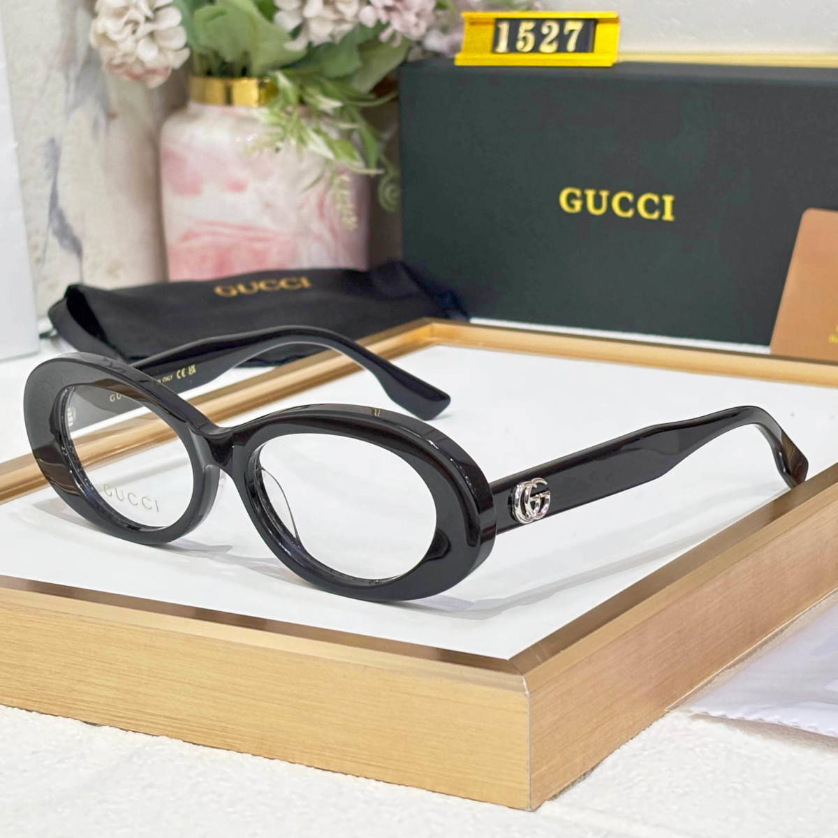 Gucci Black Premium Women's Sunglasses-0