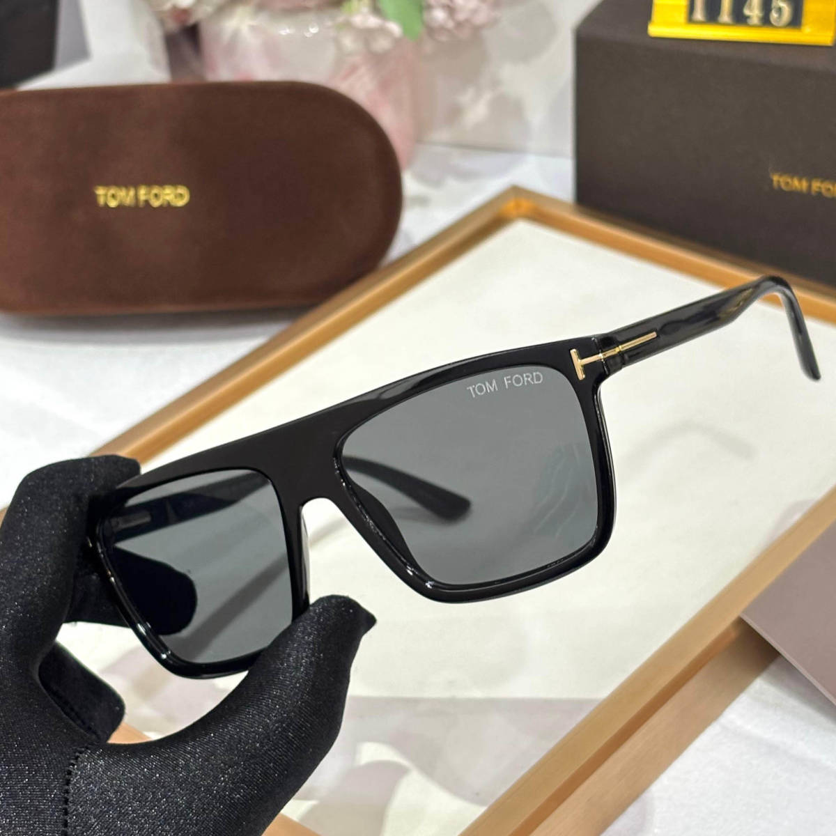 Tom Ford Black Luxury Sunglasses-1