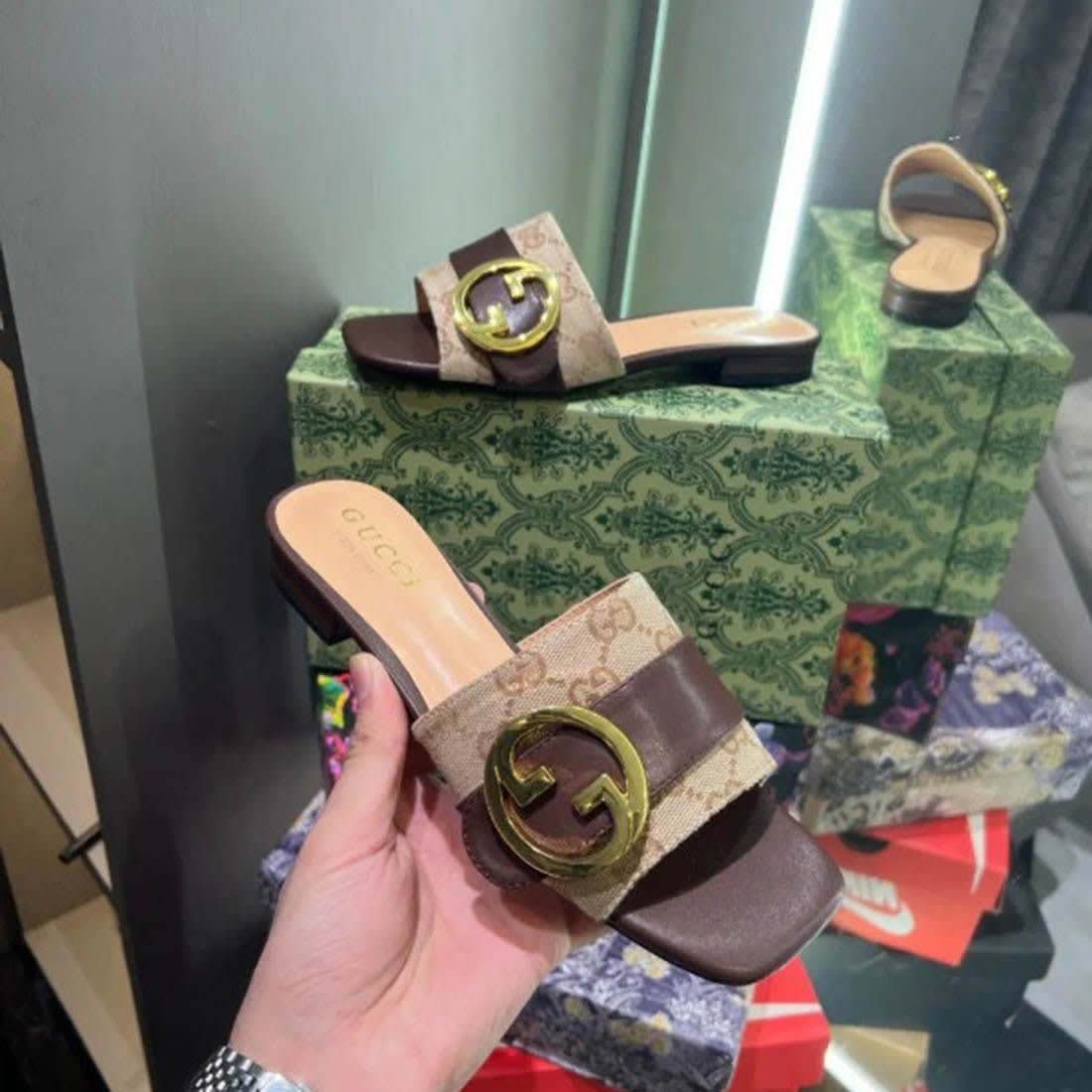 Gucci Beige Premium Quality Women's Flat Sandals-2