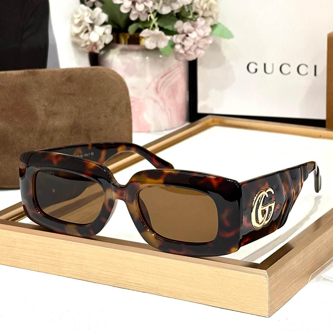 Gucci Brown Premium Women's Sunglasses-0