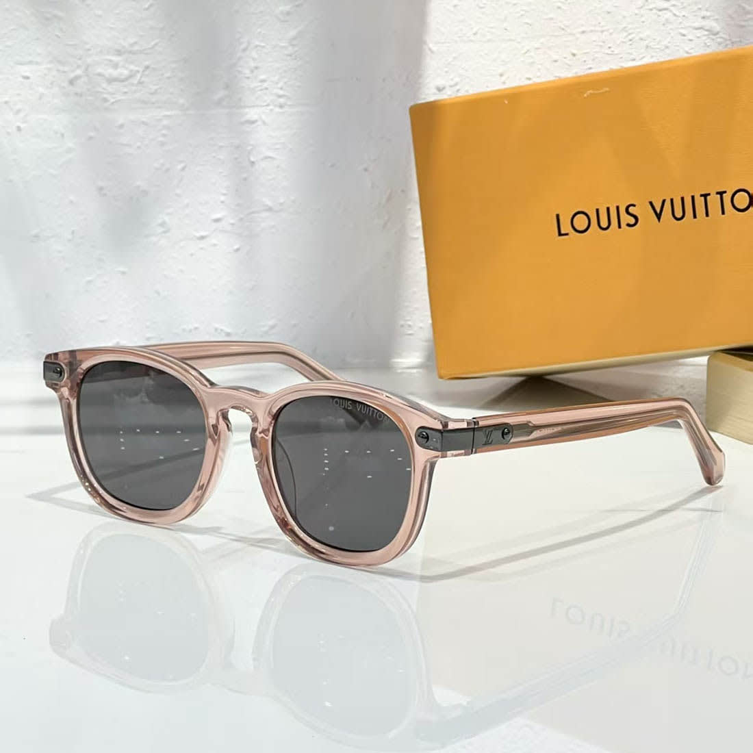 Louis Vuitton Brown Premium Sunglasses-0