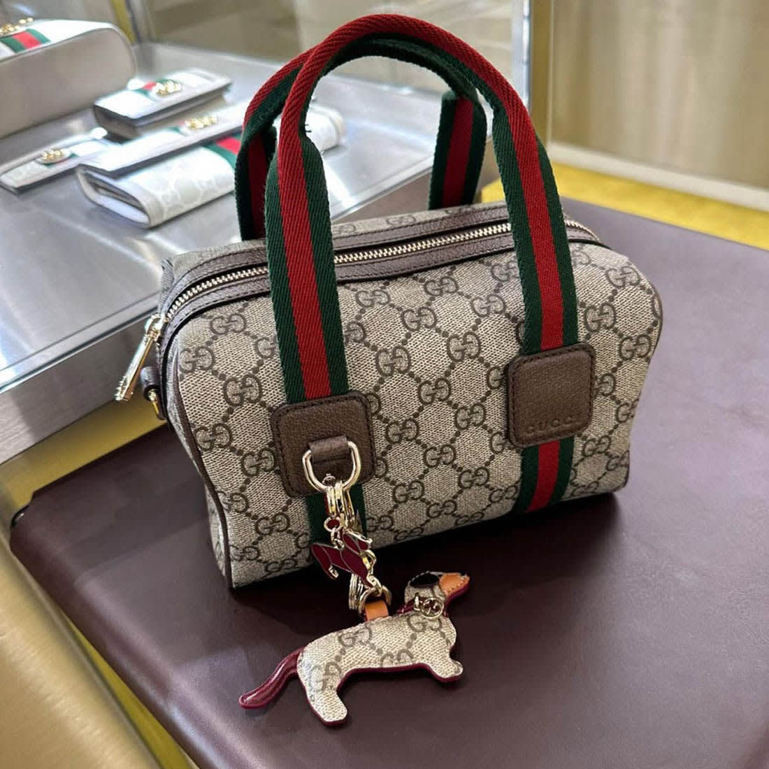 Gucci Mini Speedy Beige Handbag-2