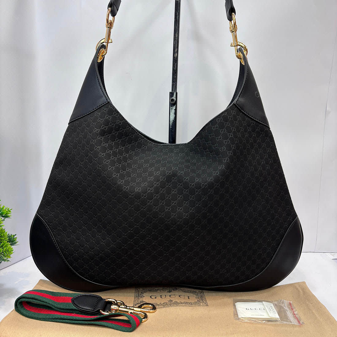 Gucci Hobo Black Shoulder Bag-0