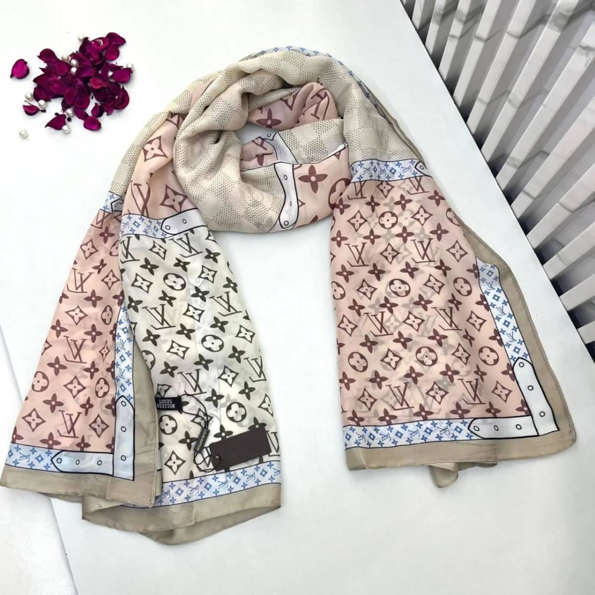 Louis Vuitton Premium Quality Multicolor Silk Stole-0