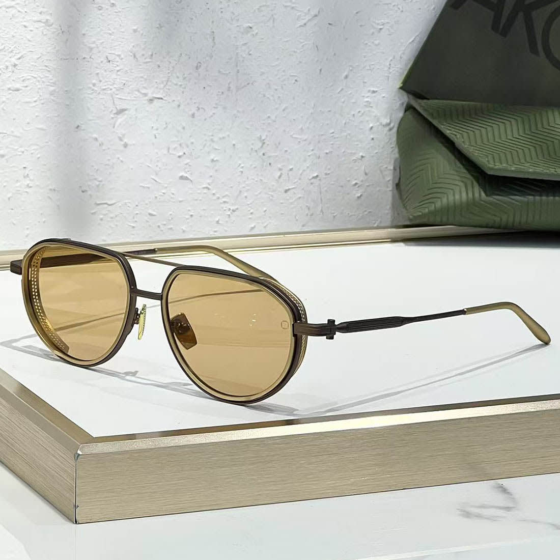 Akoni Skyracer AKS 511 Pilot-Frame Brown Sunglasses-0