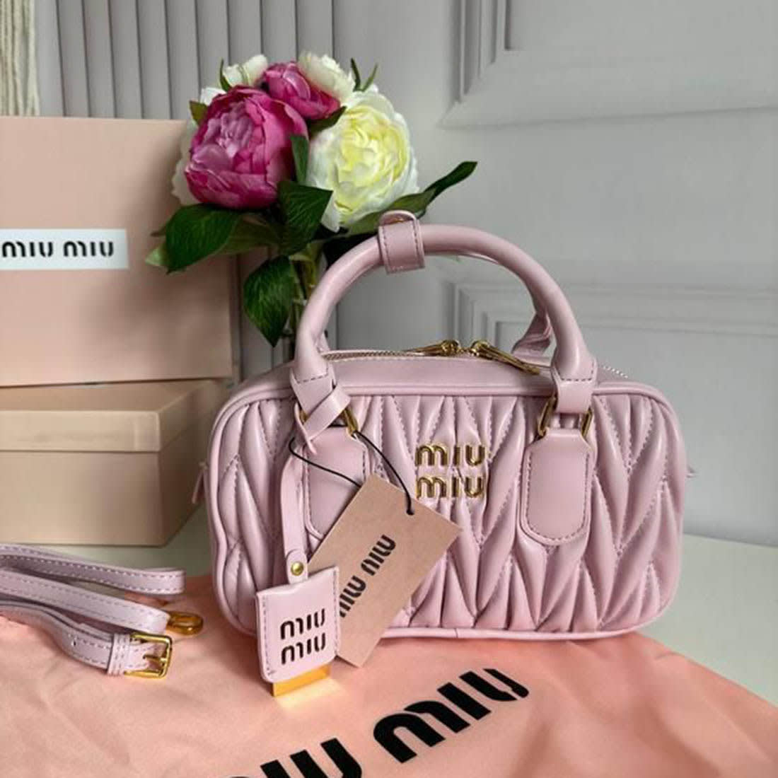 Miu Miu Arcadie Matlasse Pink Nappa Bowling Bag-0