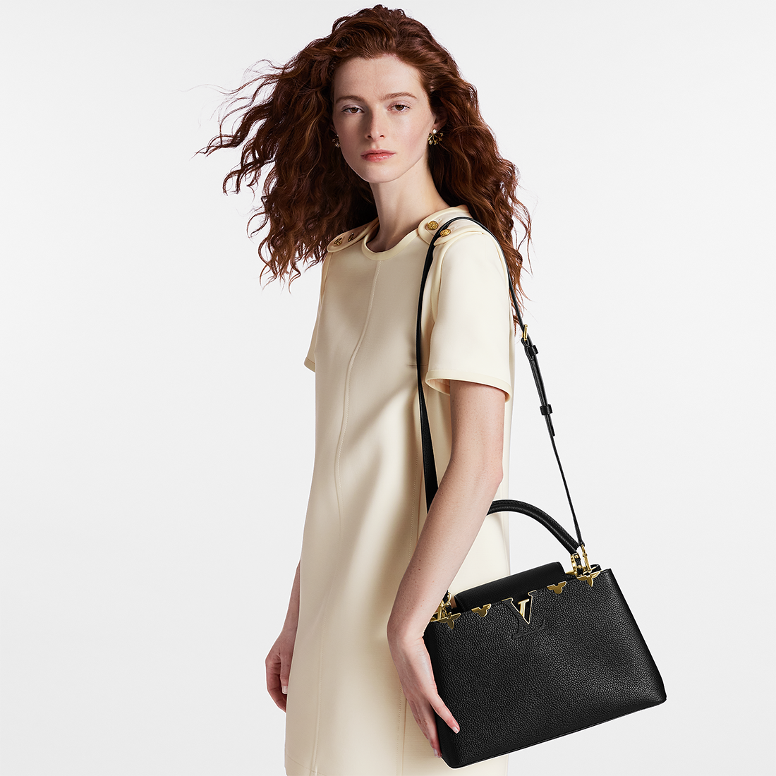 Louis Vuitton Capucines Black Shoulder Bag-7