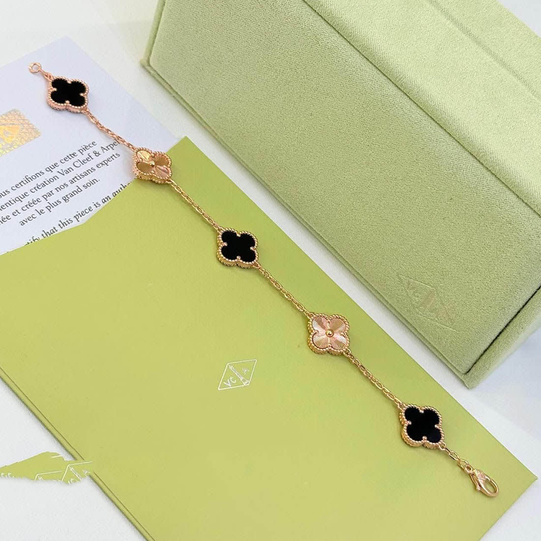 Van Cleef Alhambra Rose Gold & Black Bracelets For Women-0