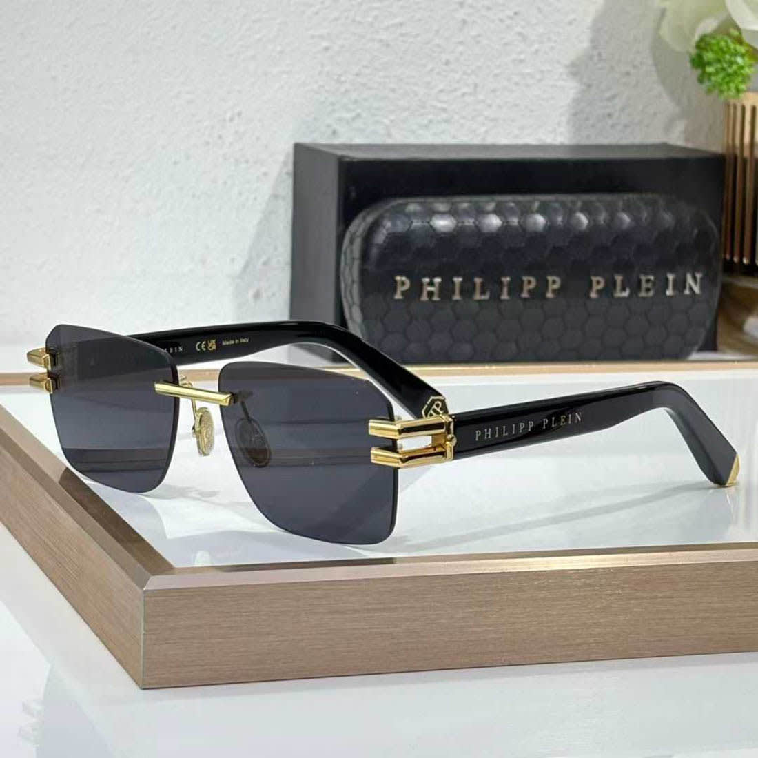 Philipp Plein Black Luxury Sunglasses-0