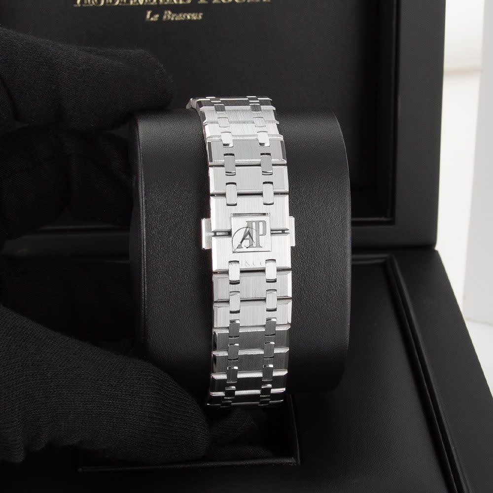 Audemars Piguet Royal Oak, Blue Dial, 41 mm 15510BC.OO.1320BC.01-7