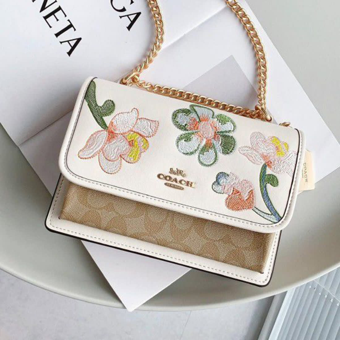 Coach Flower Print White Shoulder Bag-3