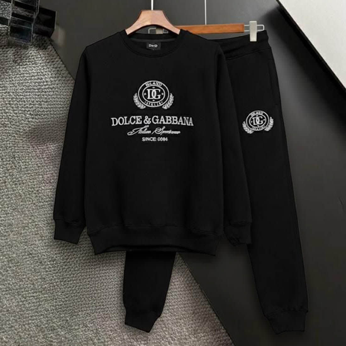 Dolce & Gabbana Embroidered logo Black Premium Tracksuit-5