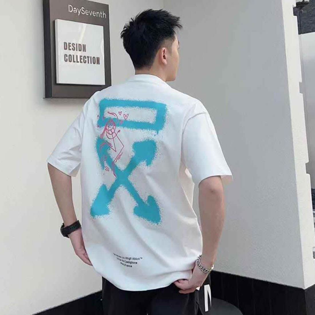 Off-White X Andre Saraiva Spray Arrow Slim White Baggy T-Shirt-1