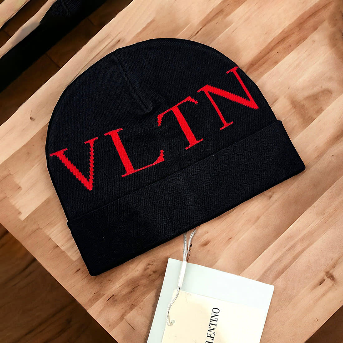Valentino Black & Red Cashmere Beanie-1