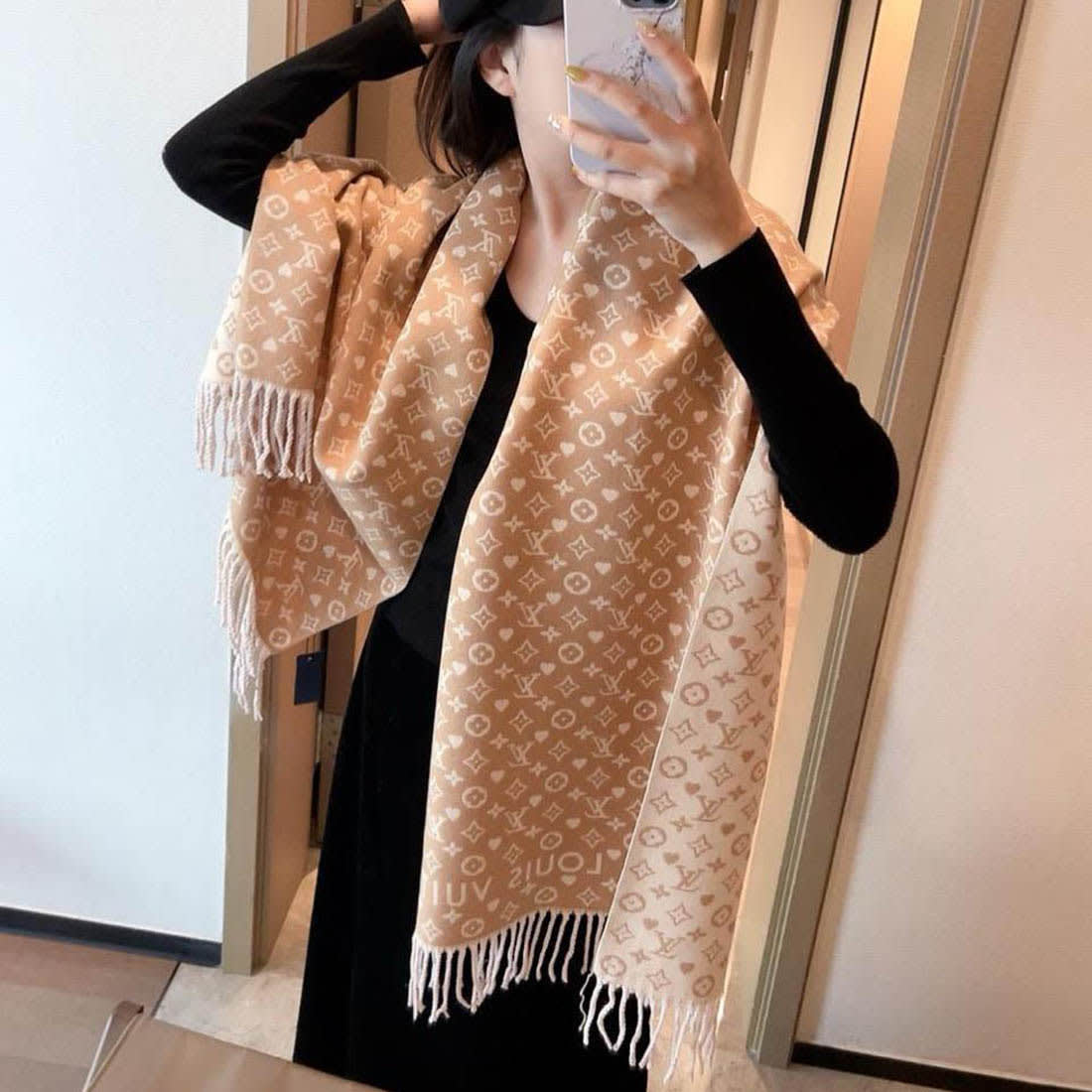 Louis Vuitton Beige Cashmere Wool Blend Scarf-1