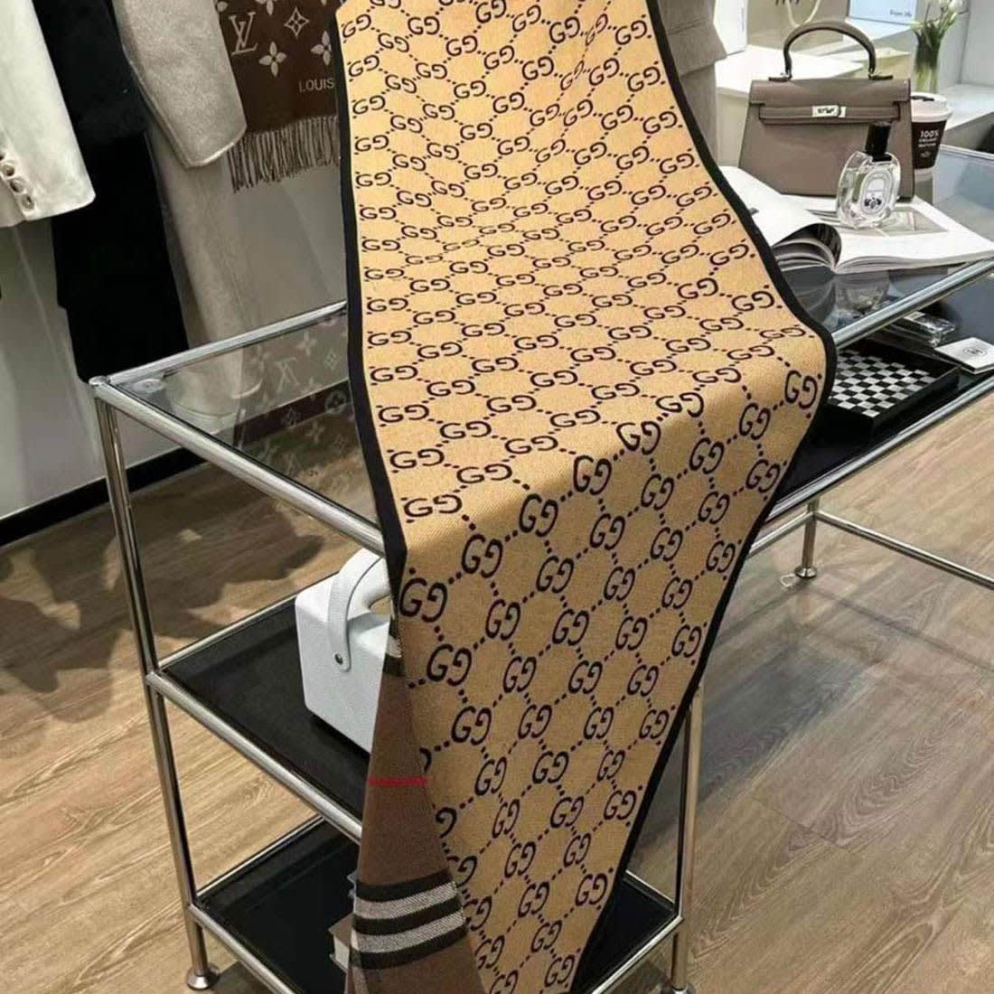 Gucci x Burberry Beige Cashmere Stole-2