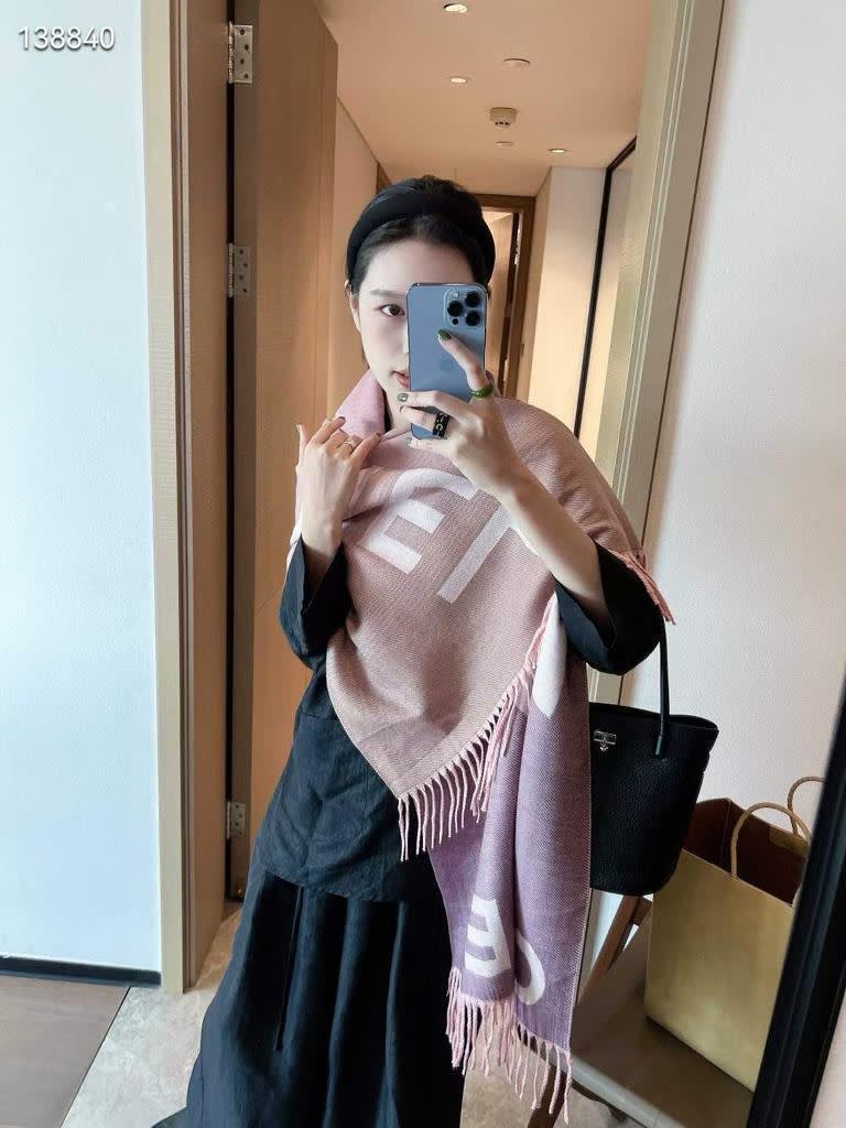 Chanel Designer Pink Woolen Stole-1