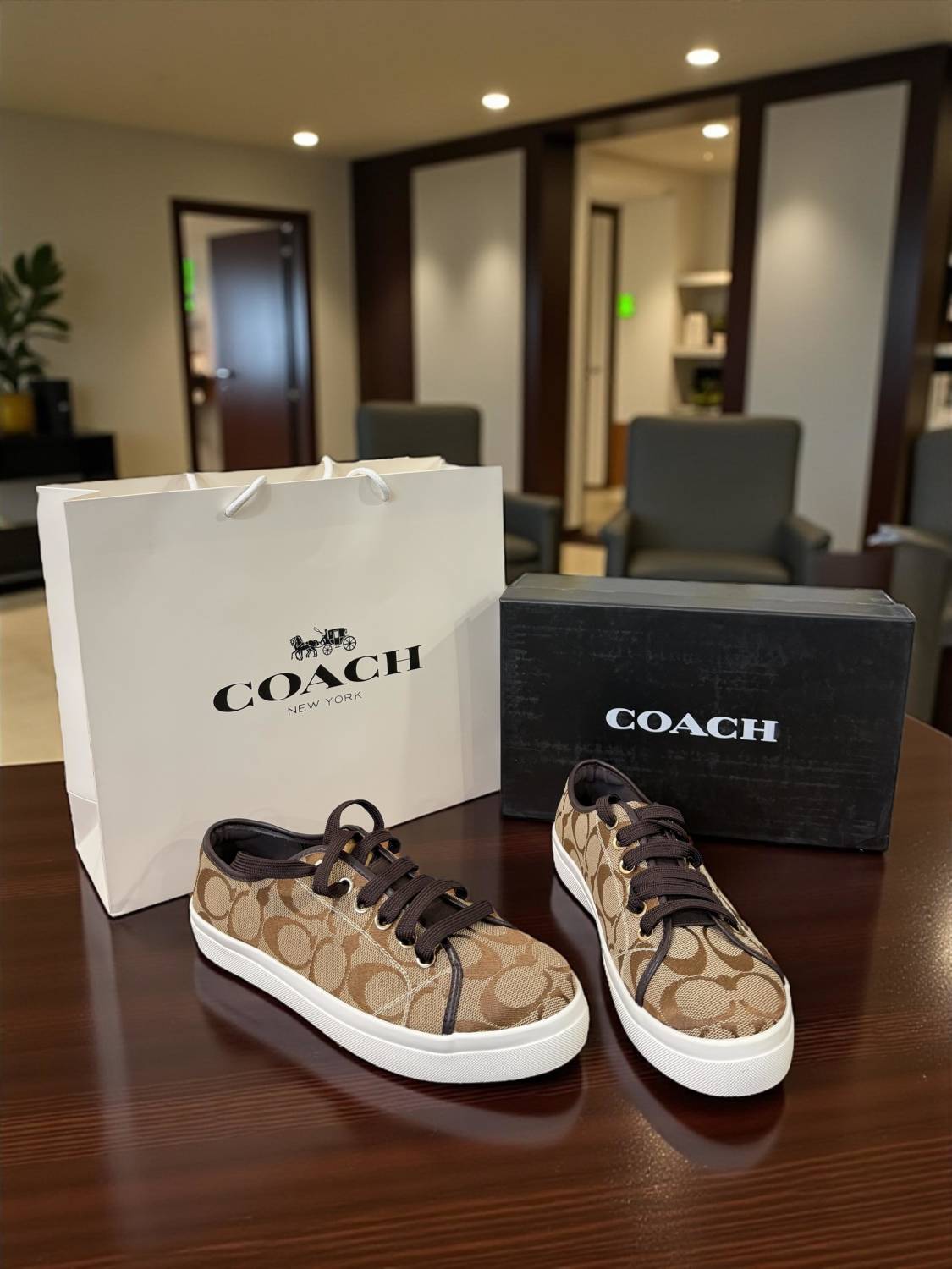Coach Clip Court Low Top Sneaker In Signature Canvas-1