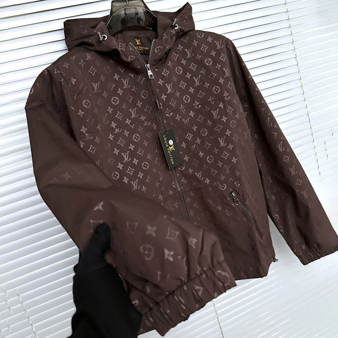 Louis Vuitton Embroidered logo Brown Premium Zipper-1