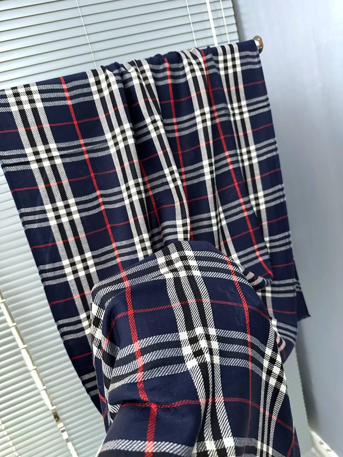 Burberry Check Cashmere Blue Stole-0