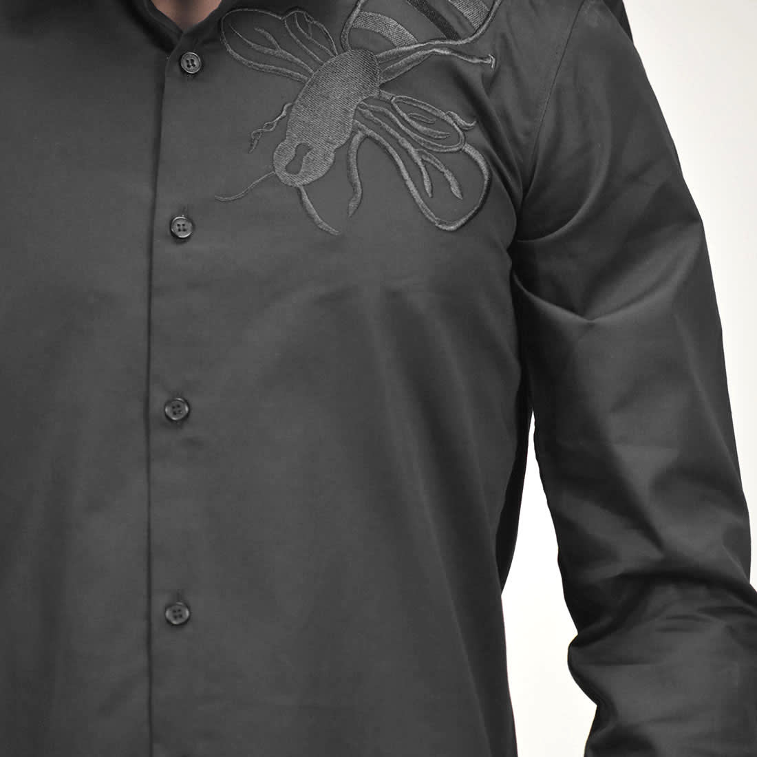 Gucci Bee Embroidered Black Premium Shirt-4