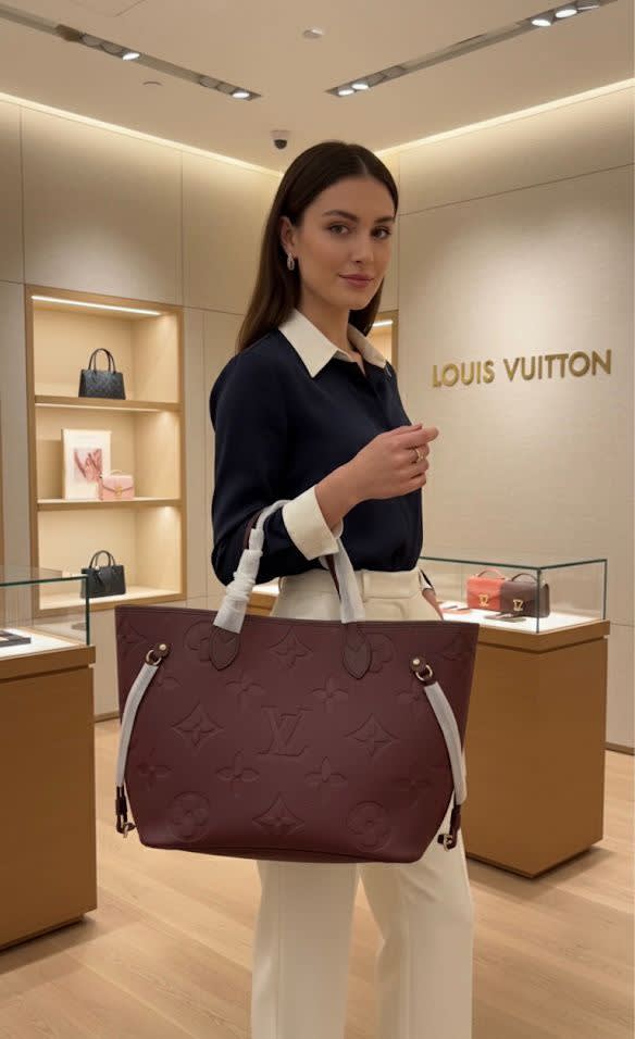 Louis Vuitton Solid Shades Embossed Neverfull Wine Tote Bag-1