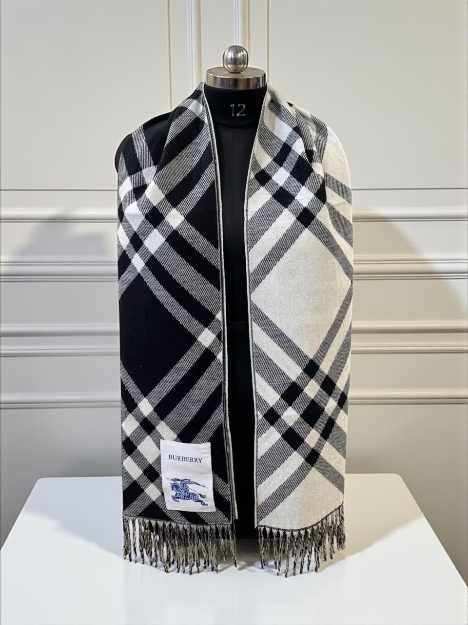 Burberry Check Cashmere White & Black Stole-0