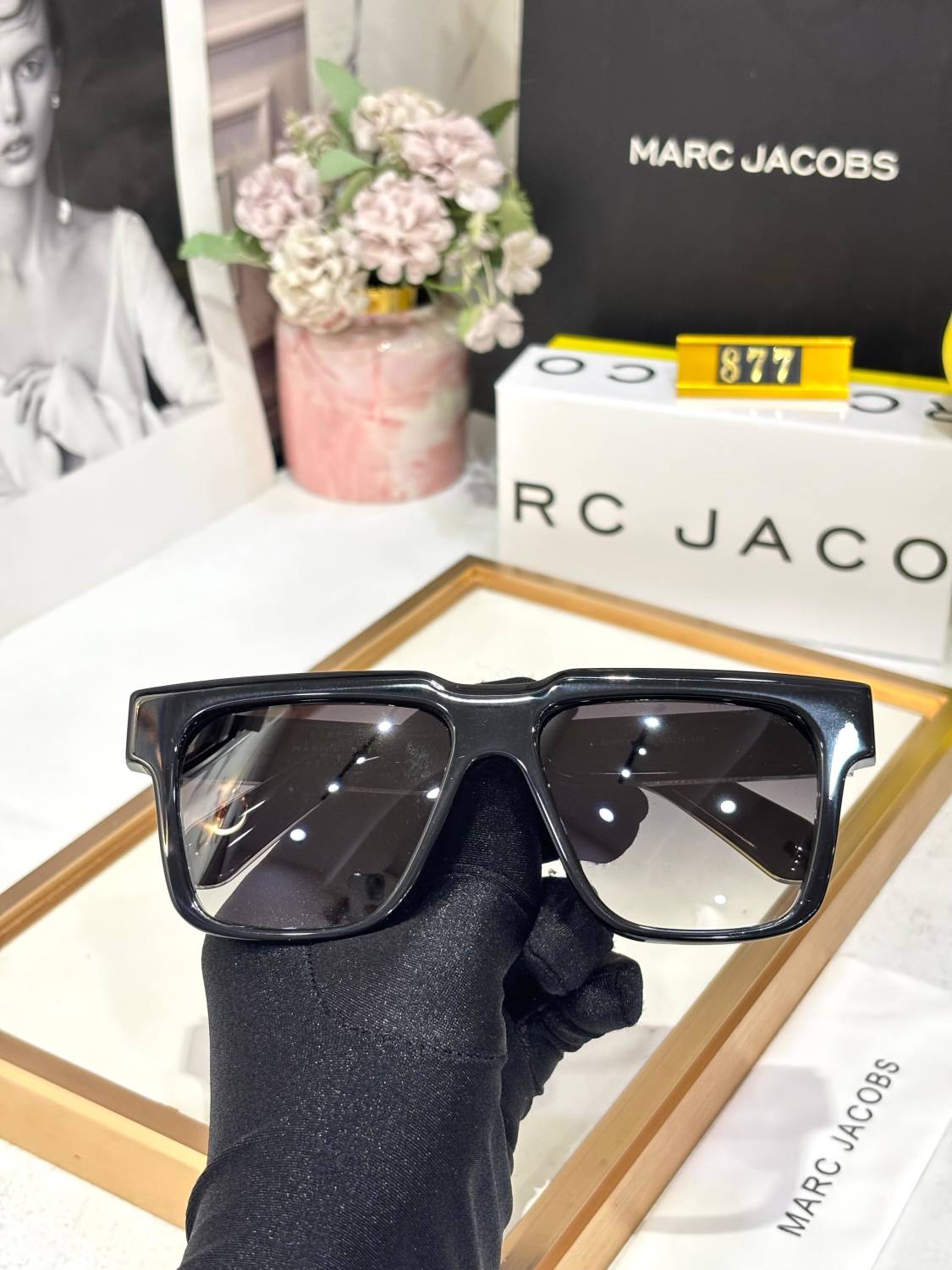 Marc Jacobs Black Luxury Sunglasses-2