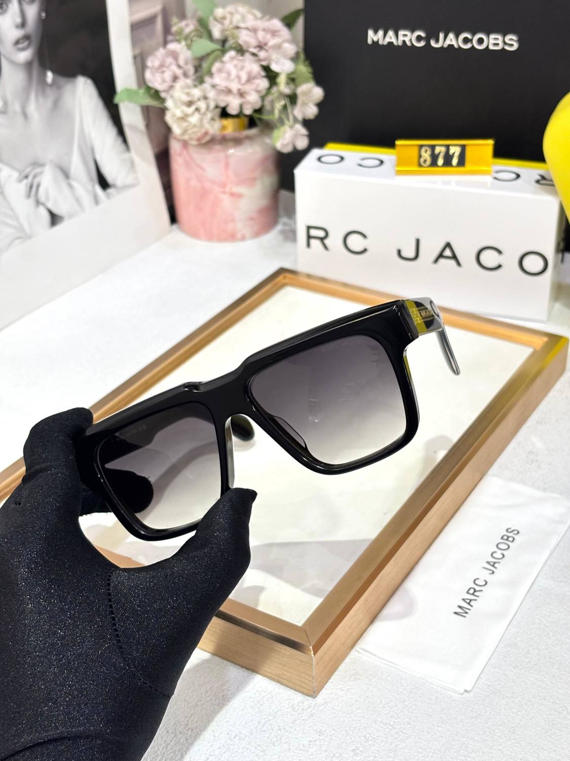Marc Jacobs Black Luxury Sunglasses-3