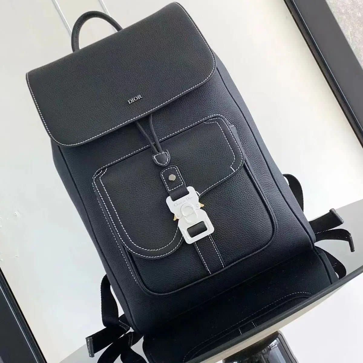 Dior Saddle Bag Black Premium Quality Backpack-0