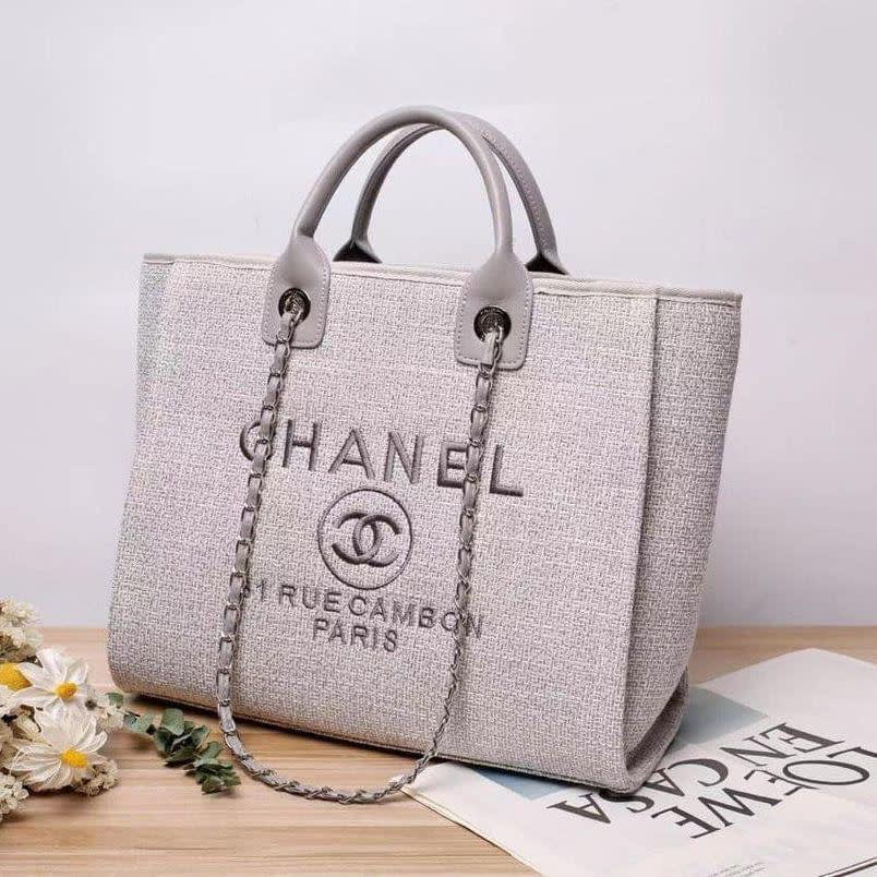 Chanel White Deauville canvas tote bag-0