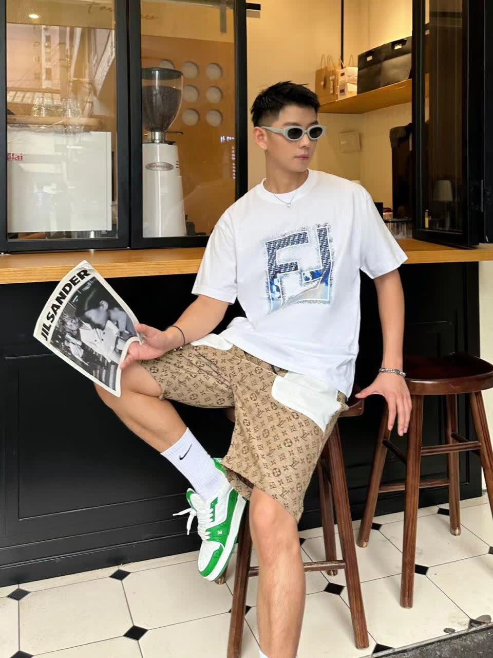 Fendi White Embroidery Logo Premium Baggy Fit T-shirt-5