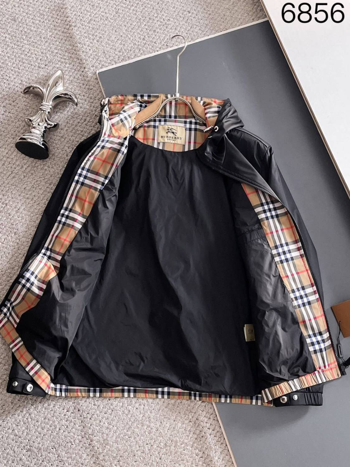 Burberry Black Vintage Hooded Jacket-4