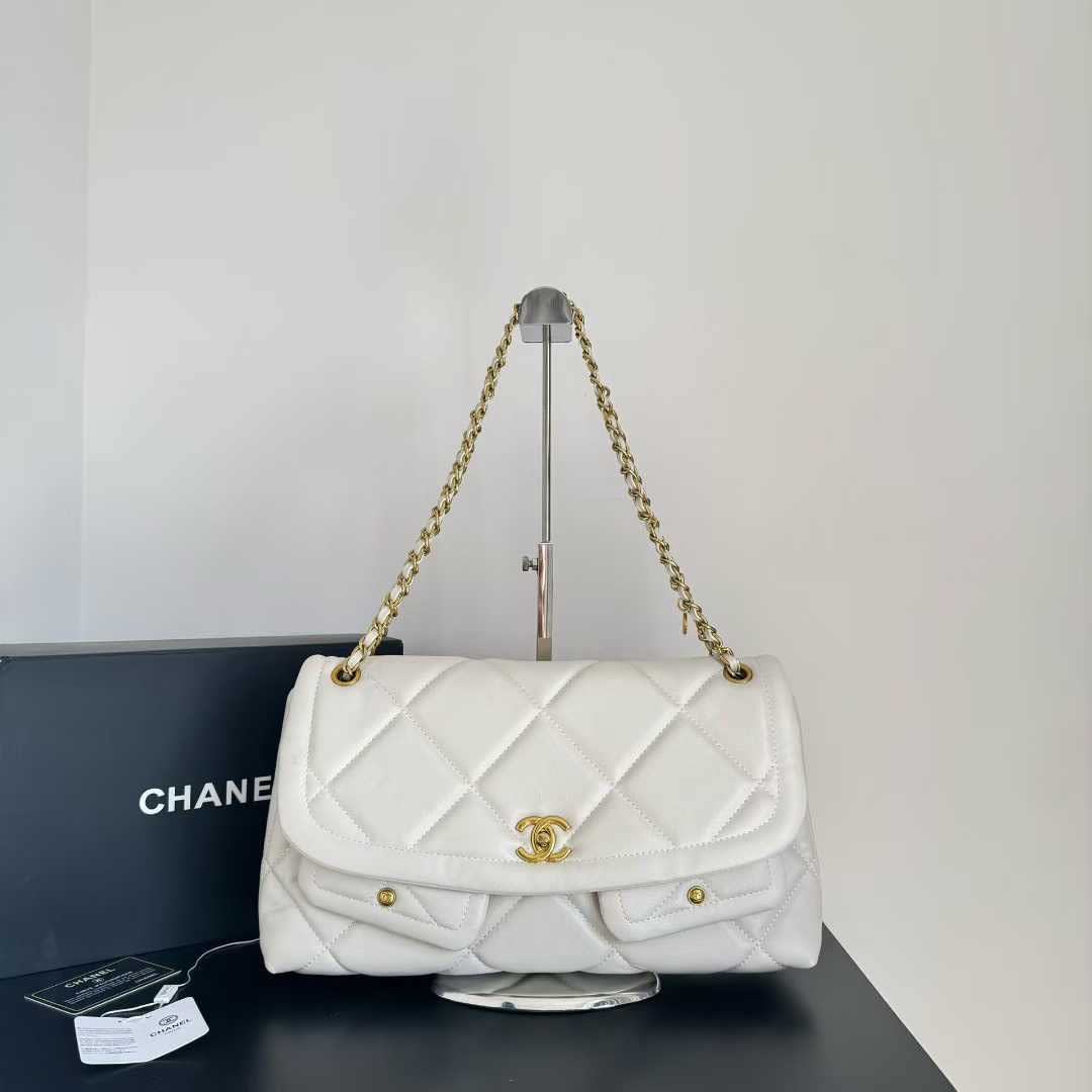Chanel White Cargo 25K Hobo Bag-0