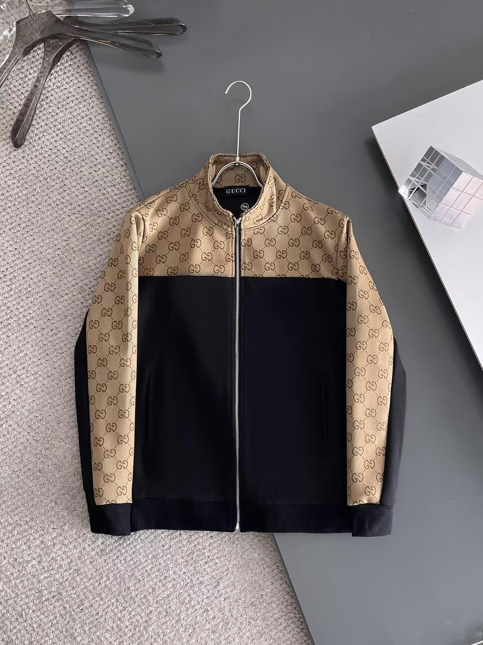 Gucci Black Premium Quality high End Authentic Track Suit-1