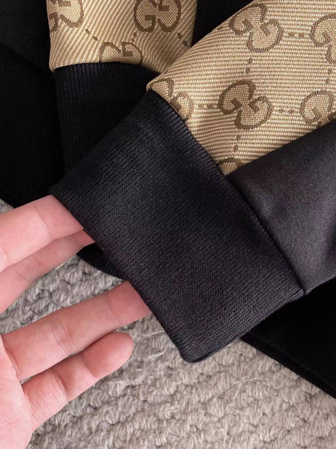 Gucci Black Premium Quality high End Authentic Track Suit-8