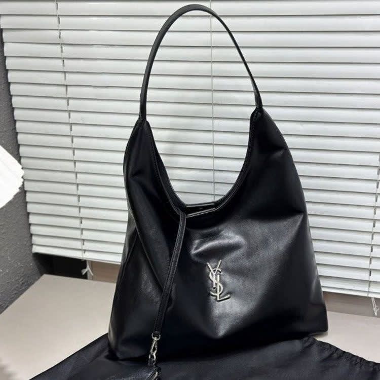 Saint Laurent Black Quilted Leather Maxi Icare Shopping Tote Bag-0