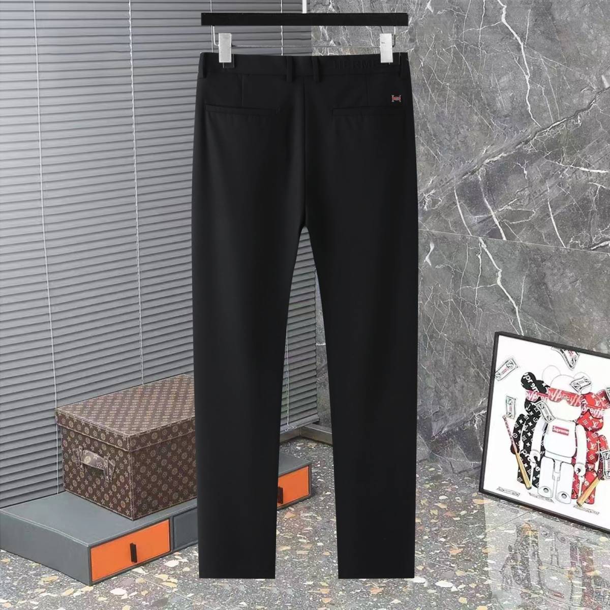 Hermes Black Premium Logo on Pocket pant-0