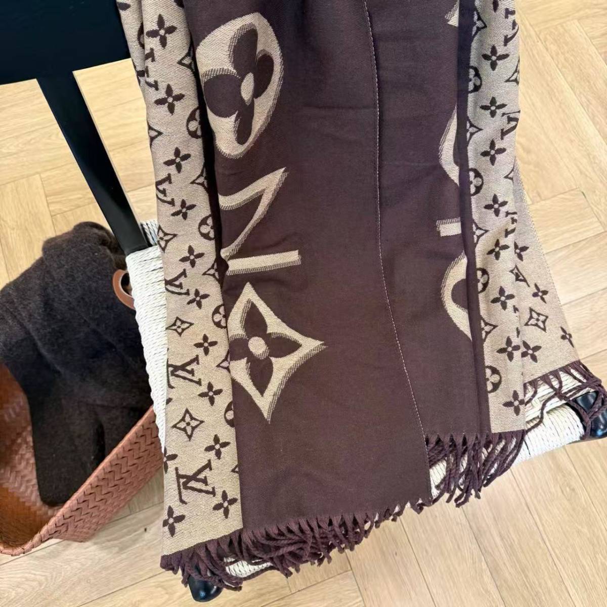 Louis Vuitton Dark Brown Cashmere Reversible Stole-2