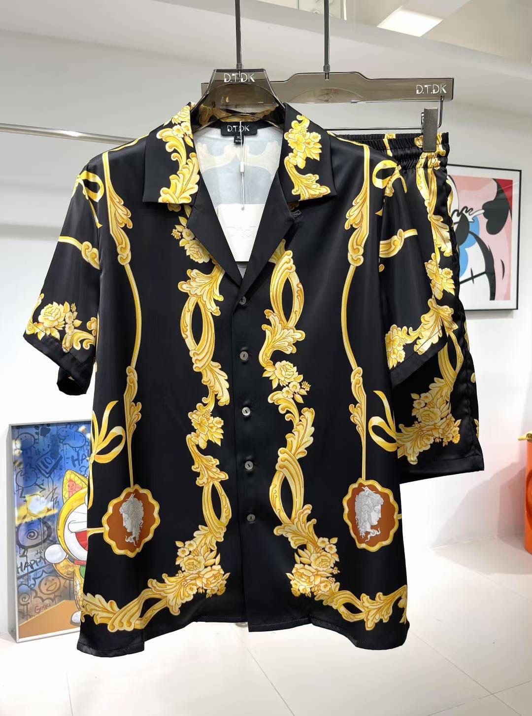 Versace Black Premium Quality T-shirt & Shorts Combo-0