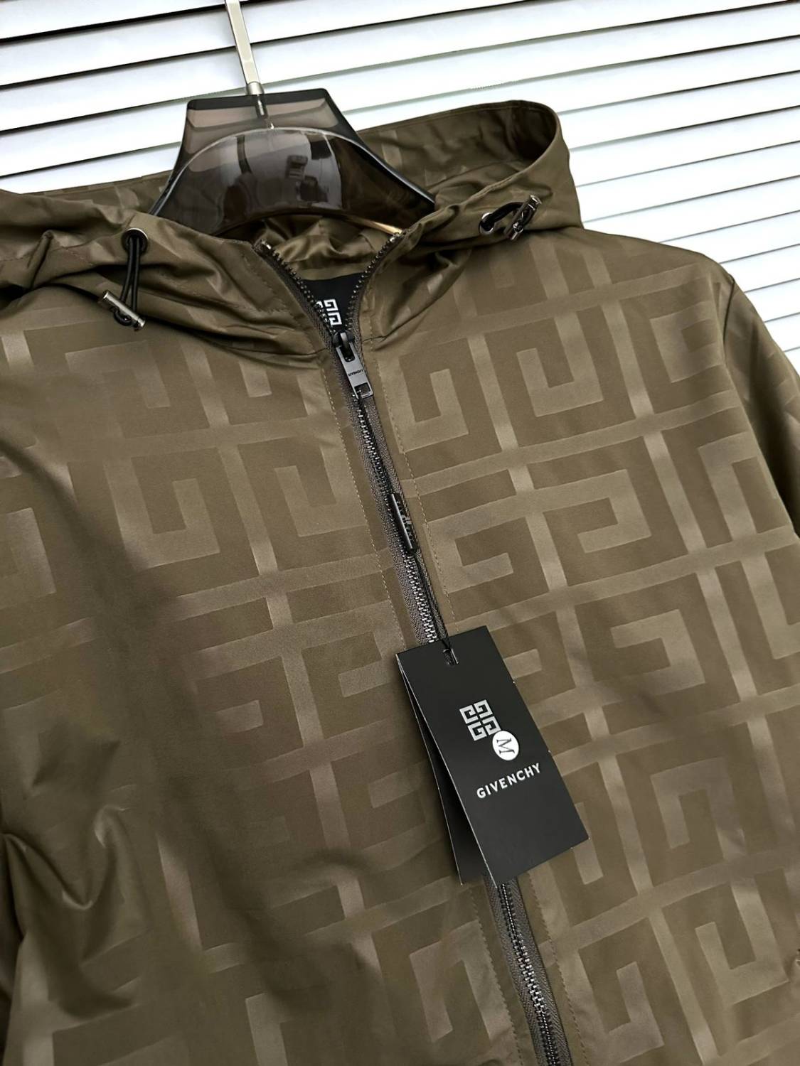 Givenchy Paris Beige Premium Quality Zipper-3