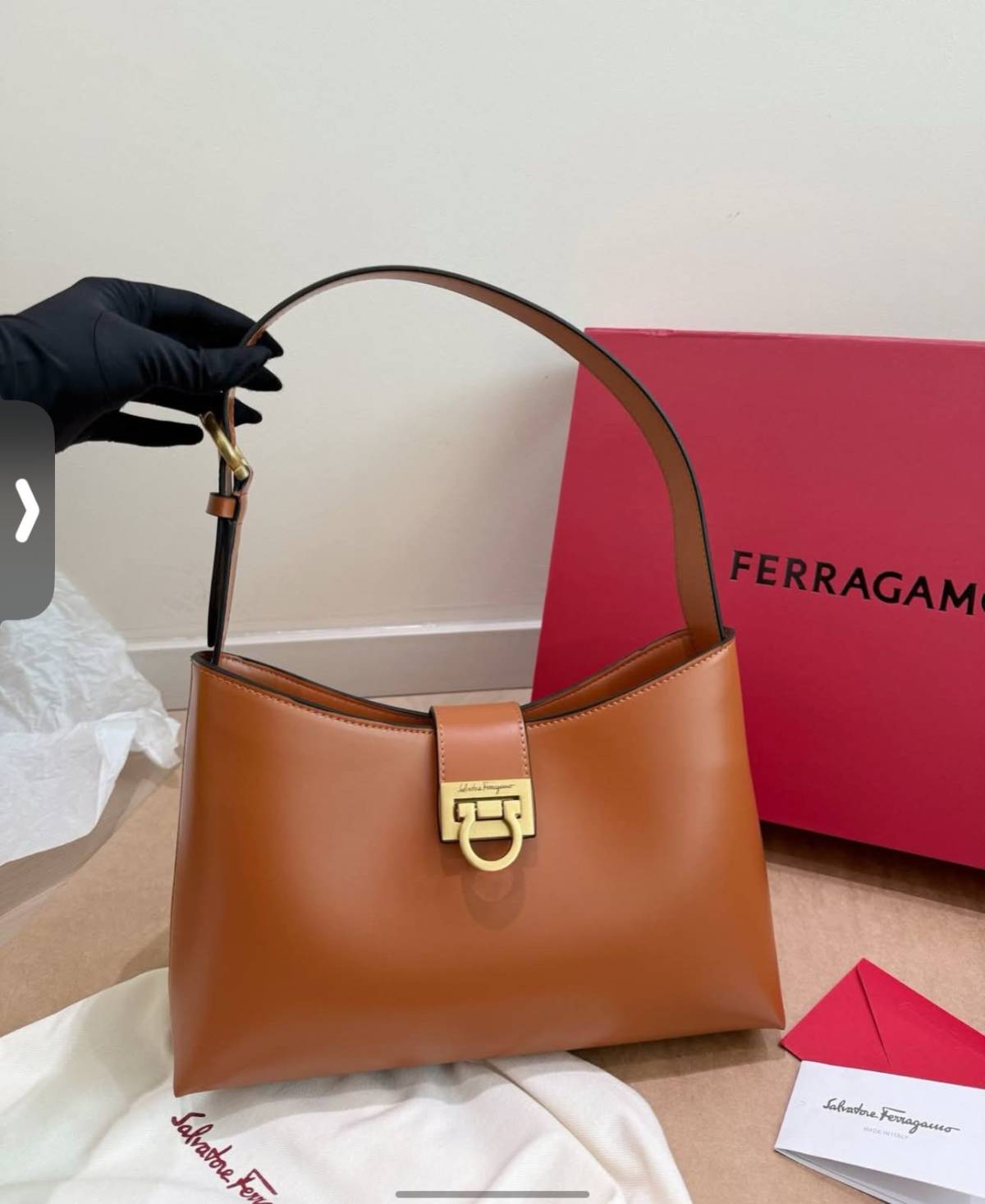 Ferragamo Trifolio Brown handbag-0