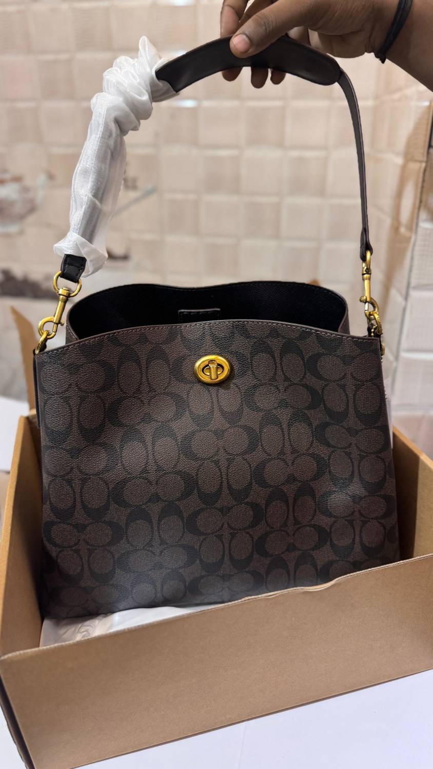 Coach Willow Bucket Laurel Black Tote Hobo Bag-0